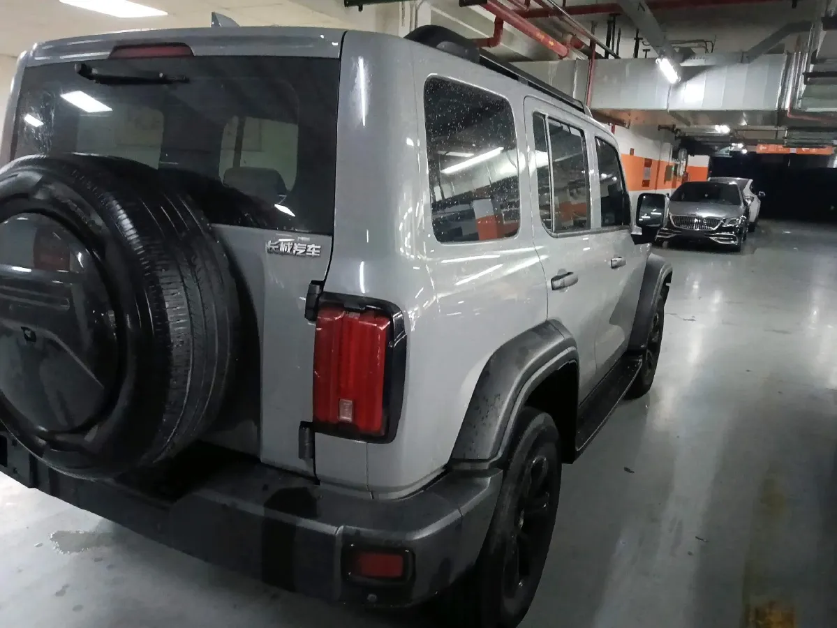 2024 Tank 300 2.0T 227HP L4 8AT,autocango,china used car exporter,china ev exporter,chinese used car exporter,chinese used ev exporter