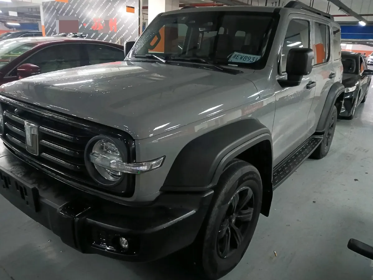 2024 Tank 300 2.0T 227HP L4 8AT,autocango,china used car exporter,china ev exporter,chinese used car exporter,chinese used ev exporter