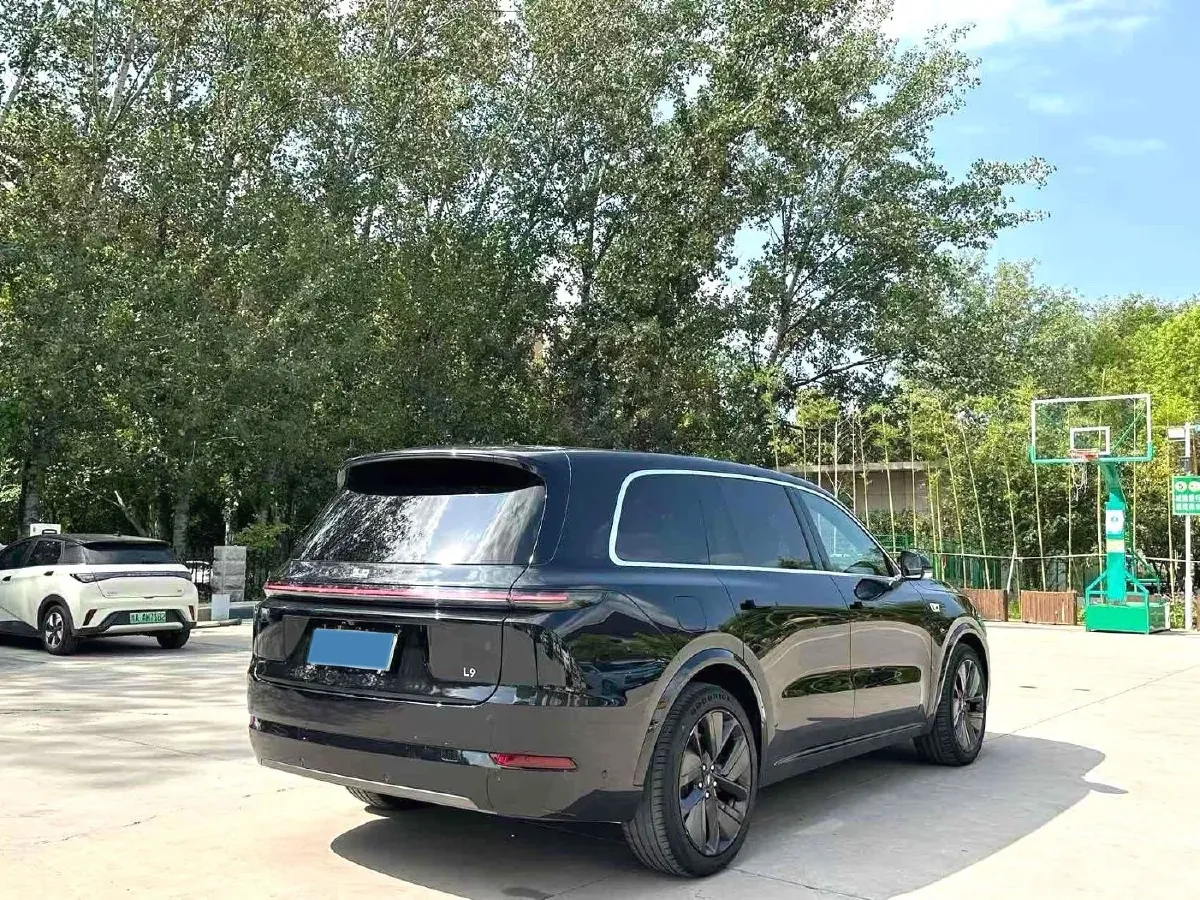 2022 Li L9 Range Extended 154HP REEV 42.6KWH,autocango,china used car exporter,china ev exporter,chinese used car exporter,chinese used ev exporter