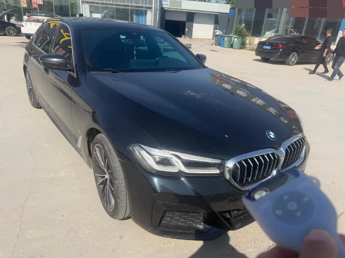 2021 BMW 5 Series 2.0T 252HP L4 8AT,autocango,china used car exporter,china ev exporter,chinese used car exporter,chinese used ev exporter