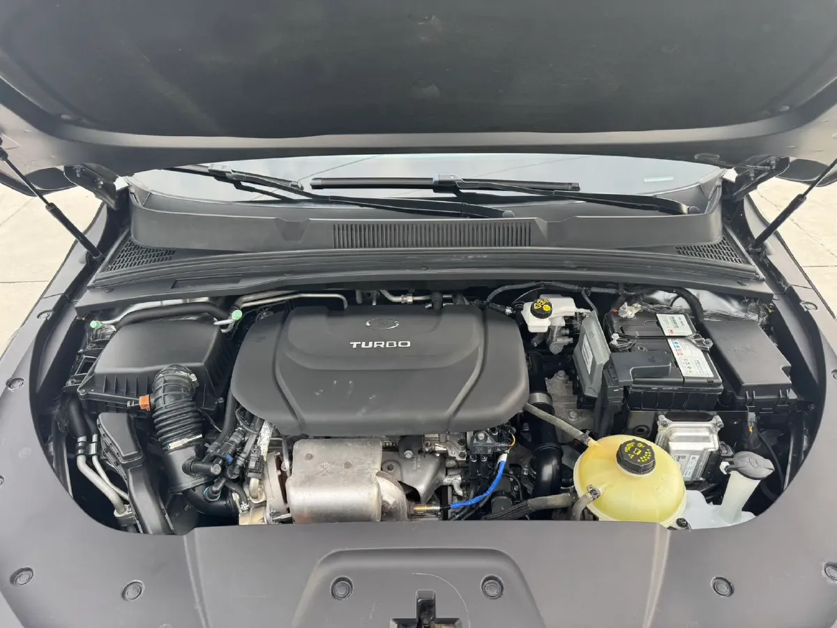 2020 WuLing KaiJie 1.5T 147HP L4 CVT,autocango,china used car exporter,china ev exporter,chinese used car exporter,chinese used ev exporter