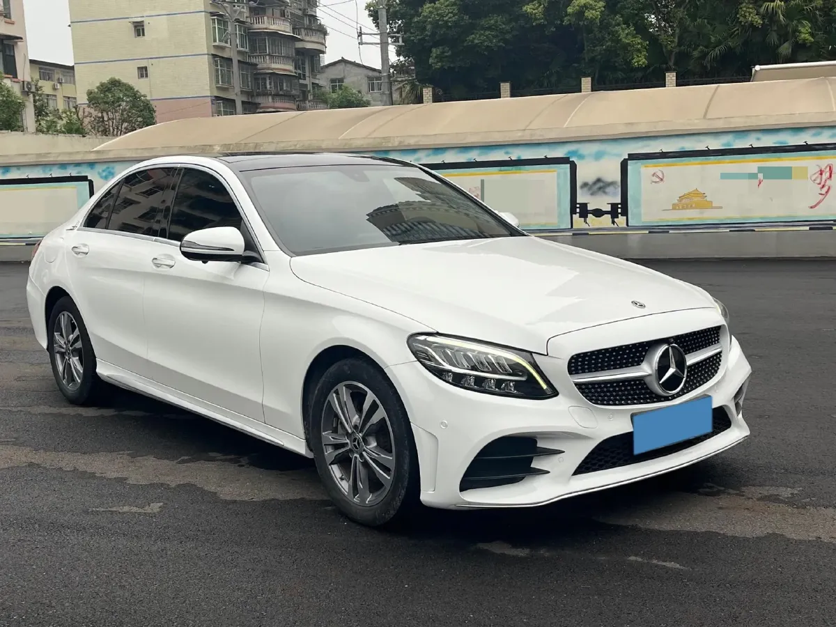 2021 Mercedes-Benz C Class 1.5T 156HP L4 9AT,autocango,china used car exporter,china ev exporter,chinese used car exporter,chinese used ev exporter