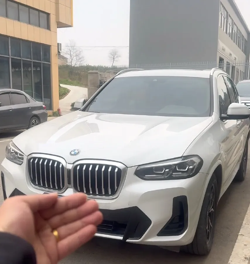 2022 BMW X3 2.0T 184HP L4 8AT,autocango,china used car exporter,china ev exporter,chinese used car exporter,chinese used ev exporter