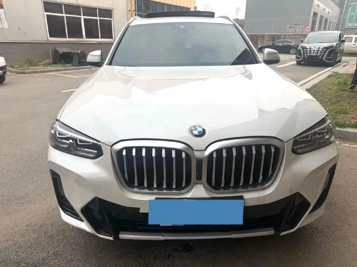 2022 BMW X3 2.0T 184HP L4 8AT,autocango,china used car exporter,china ev exporter,chinese used car exporter,chinese used ev exporter