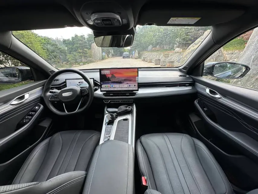 2025 Geely Preface 1.5T 181HP L4 7DCT,autocango,china used car exporter,china ev exporter,chinese used car exporter,chinese used ev exporter