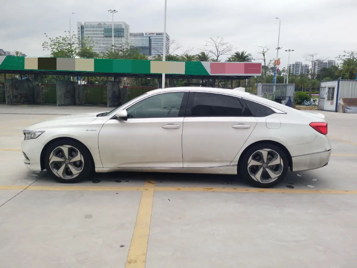 2021 Honda Accord 2.0L 146HP L4 E-CVT Hybrid,autocango,china used car exporter,china ev exporter,chinese used car exporter,chinese used ev exporter