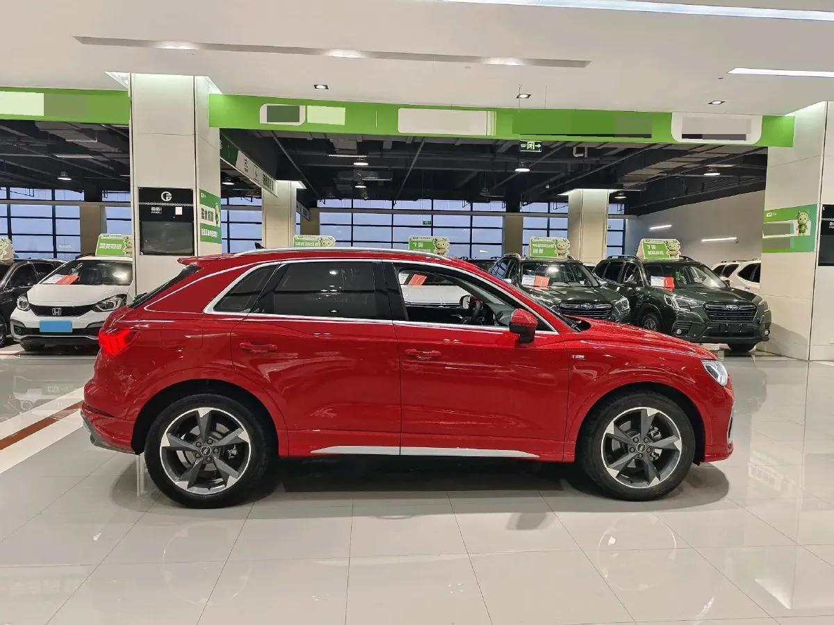 2022 Audi Q3 1.4T 150HP L4 7DCT,autocango,china used car exporter,china ev exporter,chinese used car exporter,chinese used ev exporter