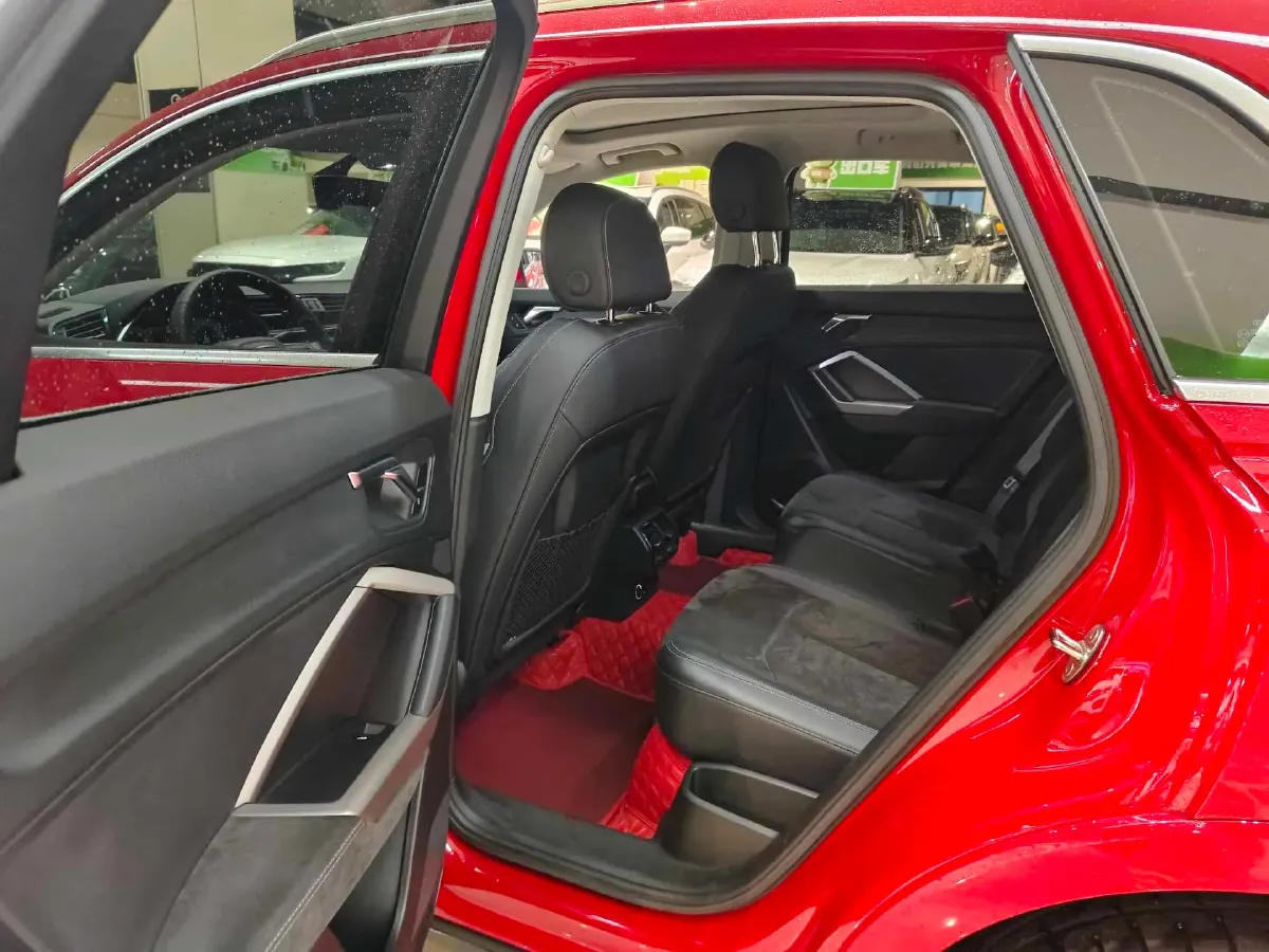 2022 Audi Q3 1.4T 150HP L4 7DCT,autocango,china used car exporter,china ev exporter,chinese used car exporter,chinese used ev exporter