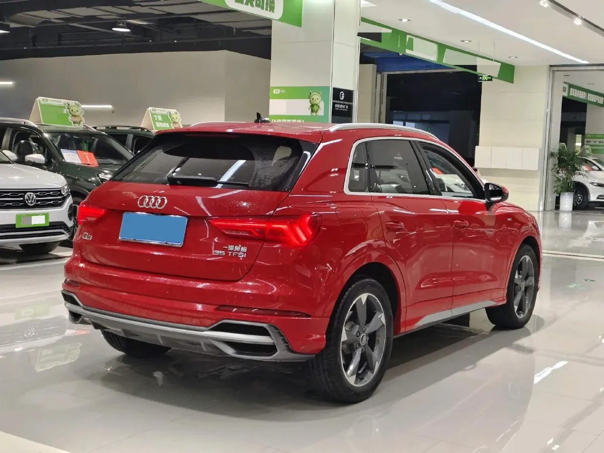 2022 Audi Q3 1.4T 150HP L4 7DCT,autocango,china used car exporter,china ev exporter,chinese used car exporter,chinese used ev exporter