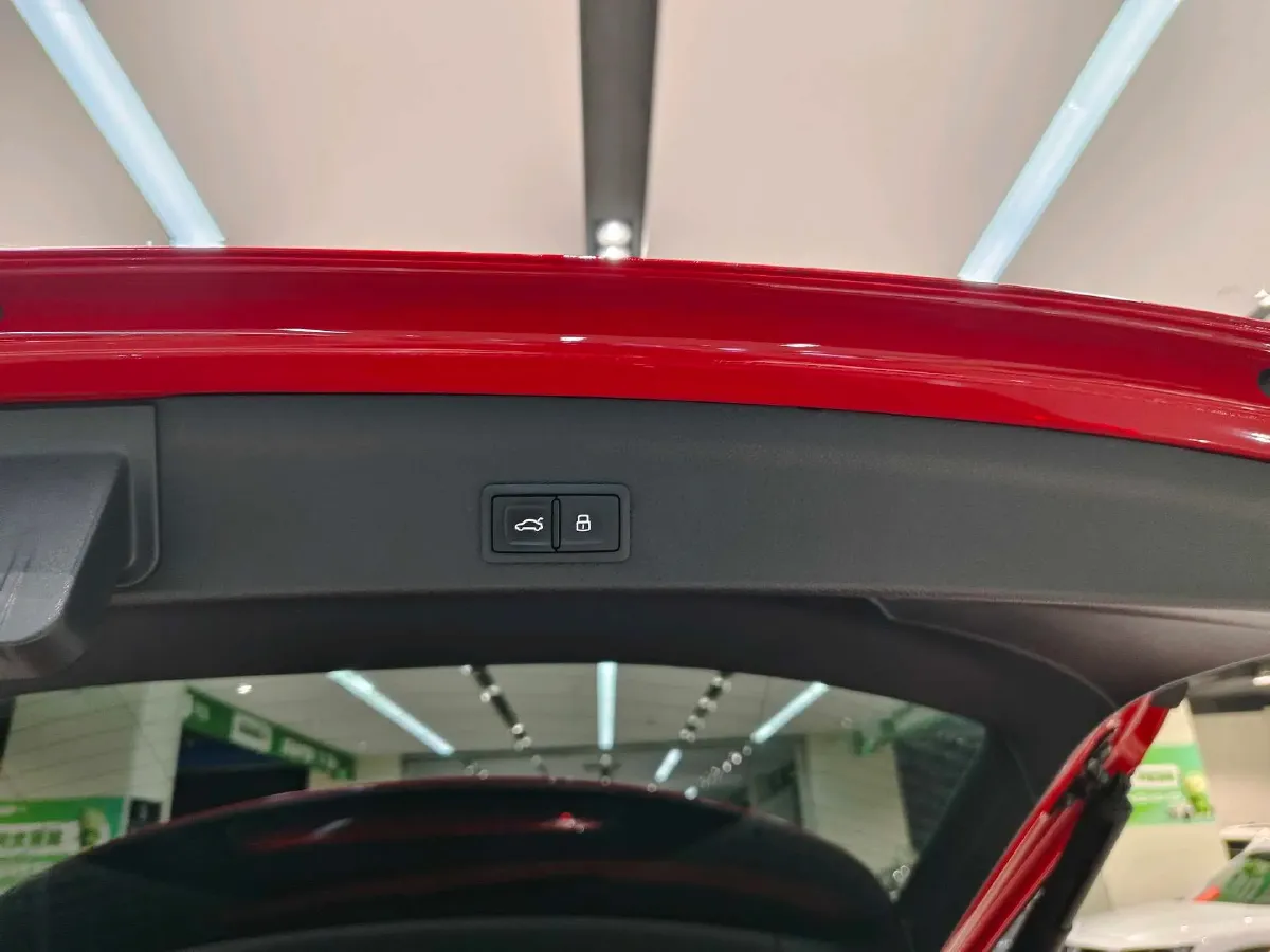 2022 Audi Q3 1.4T 150HP L4 7DCT,autocango,china used car exporter,china ev exporter,chinese used car exporter,chinese used ev exporter