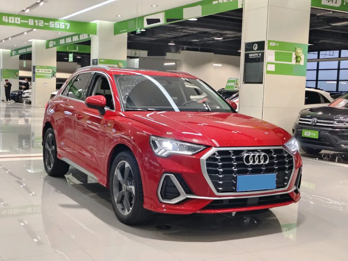 2022 Audi Q3 1.4T 150HP L4 7DCT,autocango,china used car exporter,china ev exporter,chinese used car exporter,chinese used ev exporter