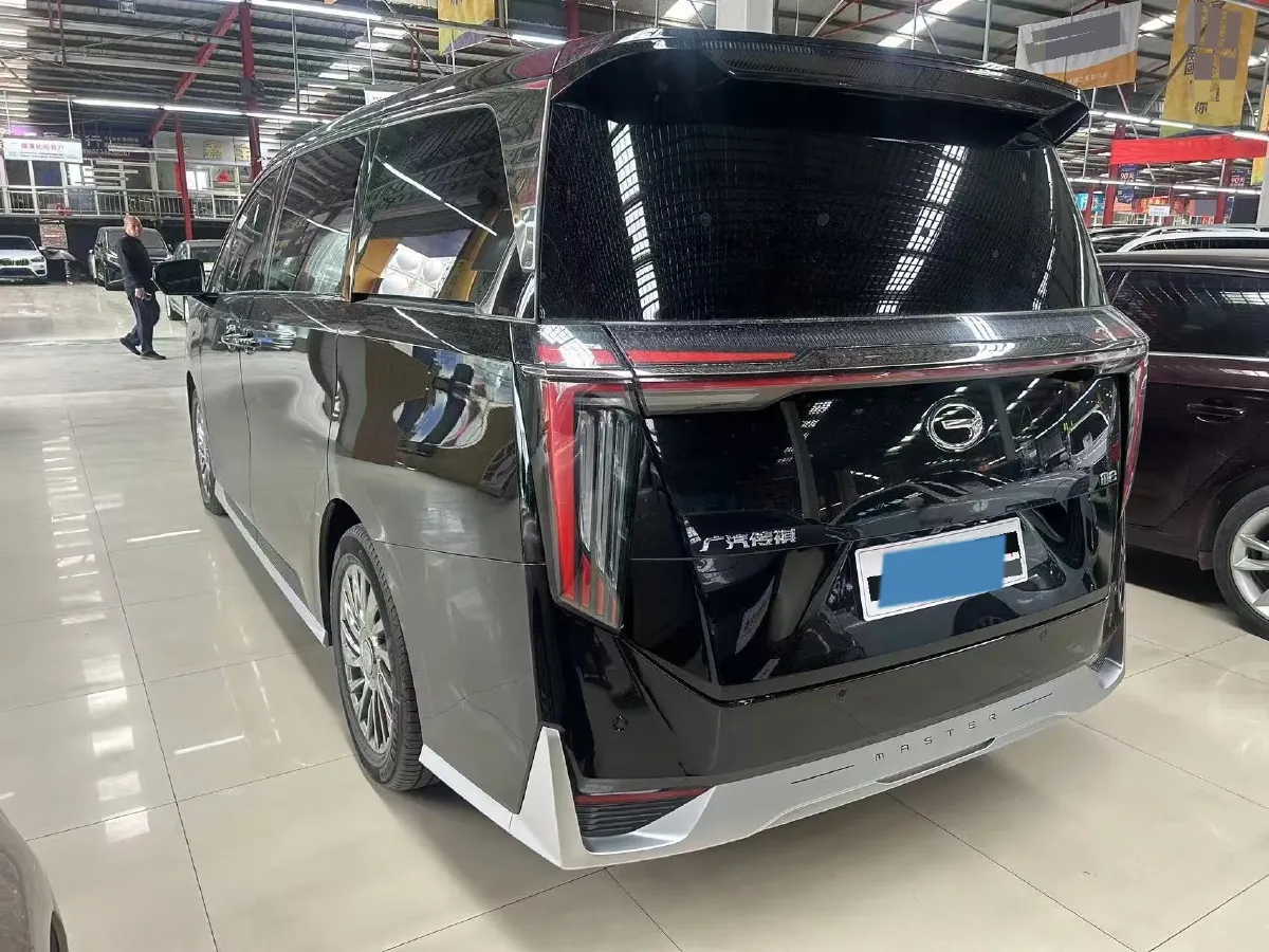 2023 GAC Trumpchi M8 2.0T 252HP L4 8AT,autocango,china used car exporter,china ev exporter,chinese used car exporter,chinese used ev exporter