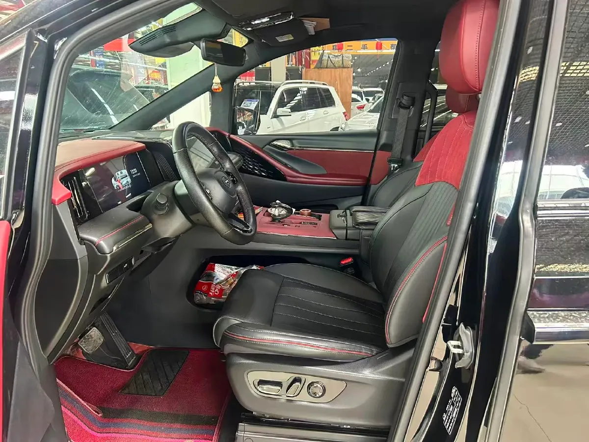 2023 GAC Trumpchi M8 2.0T 252HP L4 8AT,autocango,china used car exporter,china ev exporter,chinese used car exporter,chinese used ev exporter