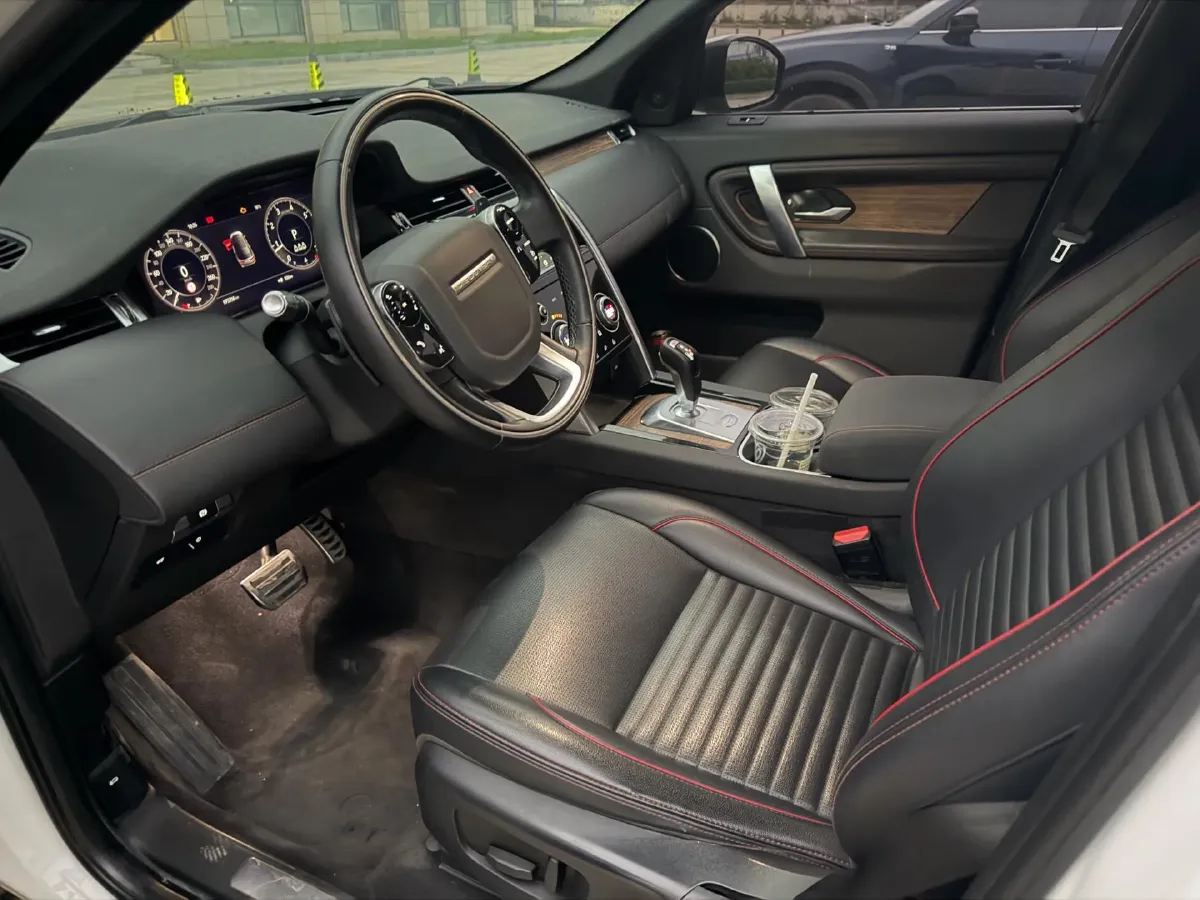 2020 Land Rover Discovery Sport 2.0T 249HP L4 9AT,autocango,china used car exporter,china ev exporter,chinese used car exporter,chinese used ev exporter