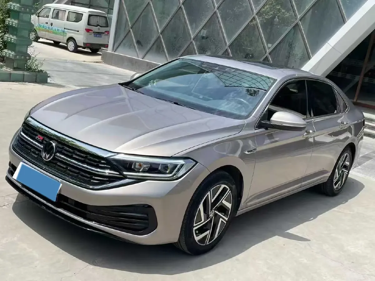 2023 Volkswagen Sagitar 1.4T 150HP L4 7DCT,autocango,china used car exporter,china ev exporter,chinese used car exporter,chinese used ev exporter
