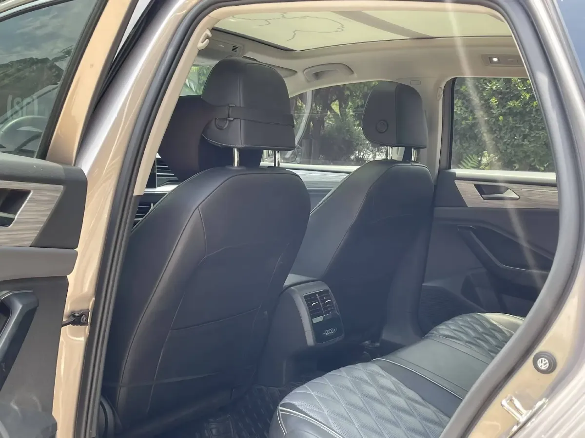 2023 Volkswagen Sagitar 1.4T 150HP L4 7DCT,autocango,china used car exporter,china ev exporter,chinese used car exporter,chinese used ev exporter