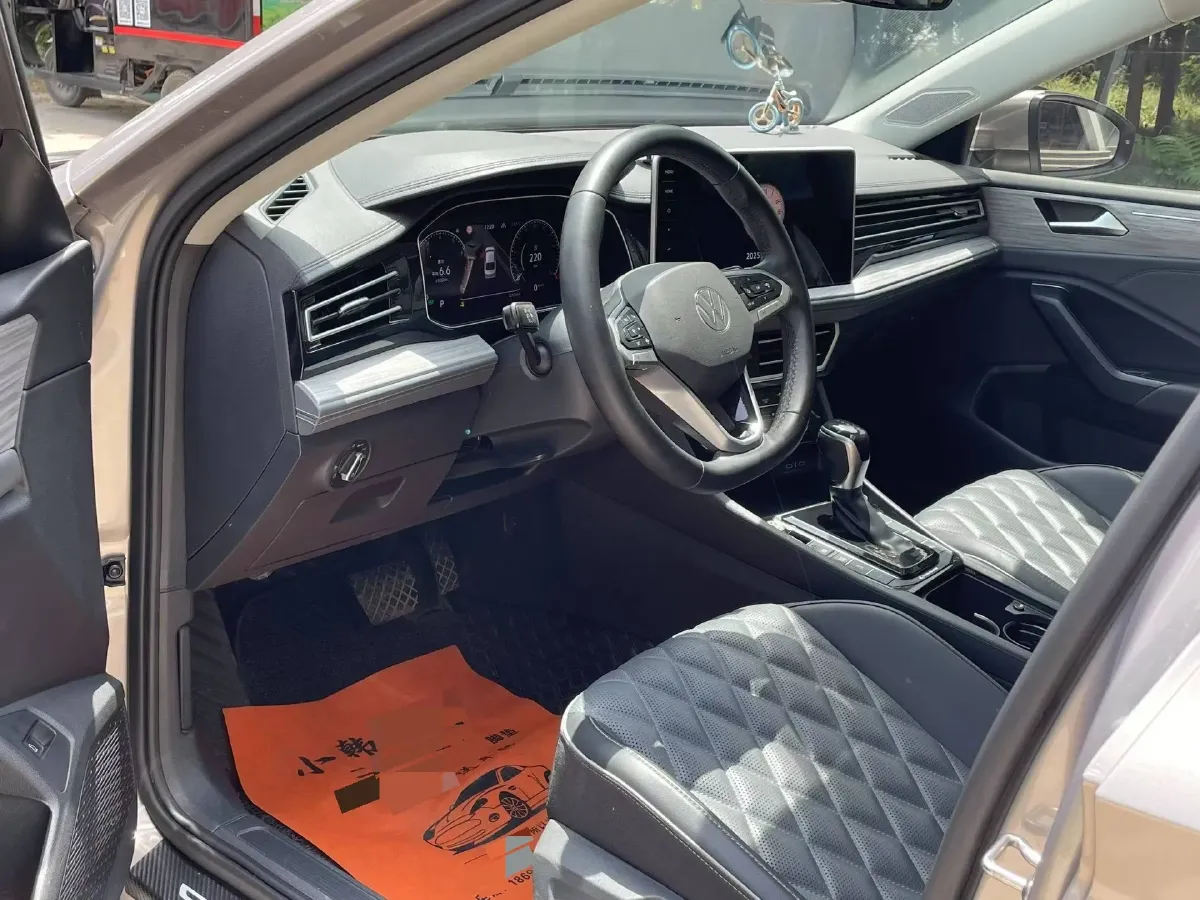 2023 Volkswagen Sagitar 1.4T 150HP L4 7DCT,autocango,china used car exporter,china ev exporter,chinese used car exporter,chinese used ev exporter
