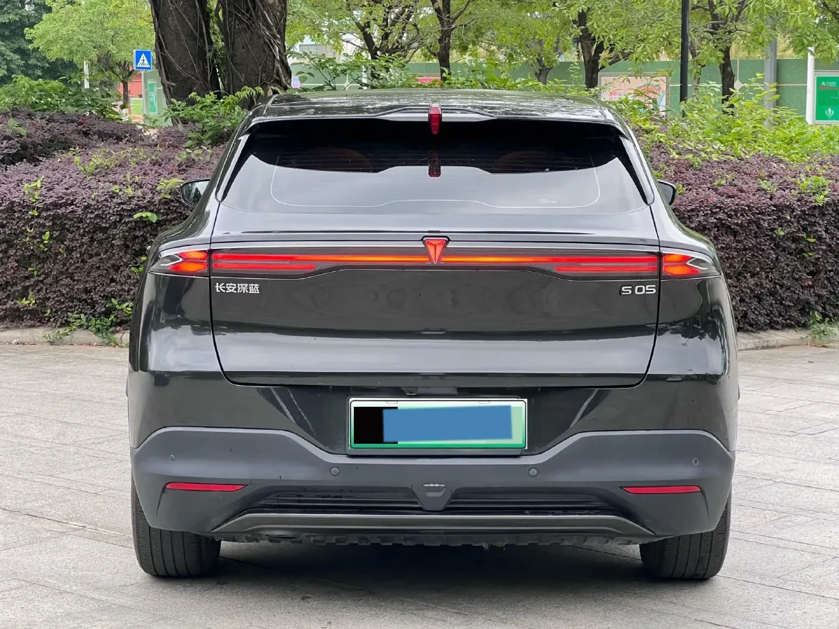 2025 ChangAn QiYuan A07 REEV 95HP REEV 28.4KWH,autocango,china used car exporter,china ev exporter,chinese used car exporter,chinese used ev exporter