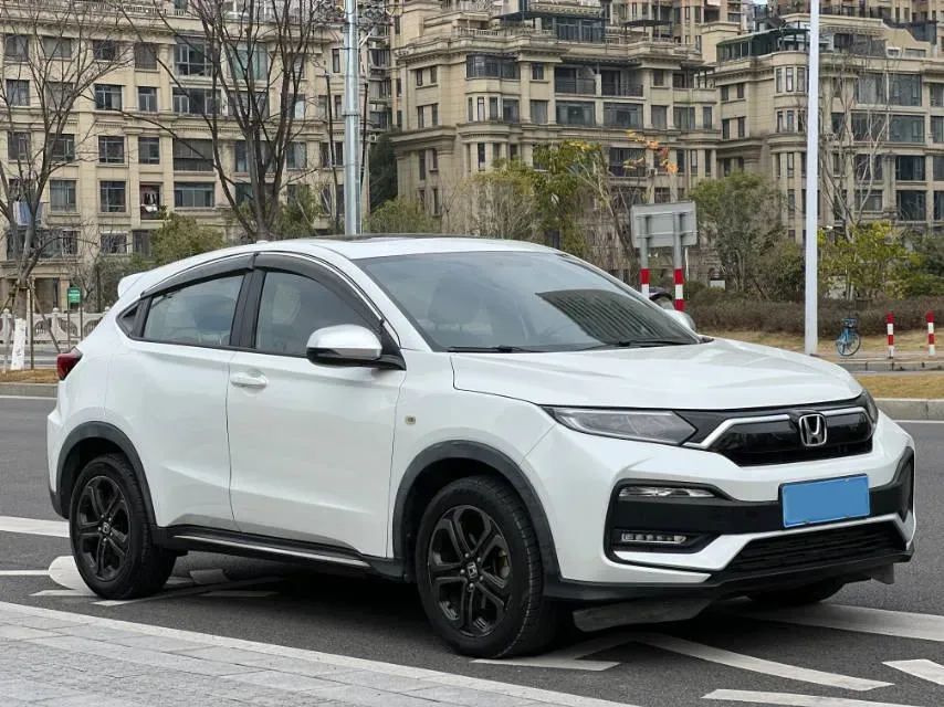 2019 Honda XR-V 1.5T 177HP L4 CVT,autocango,china used car exporter,china ev exporter,chinese used car exporter,chinese used ev exporter