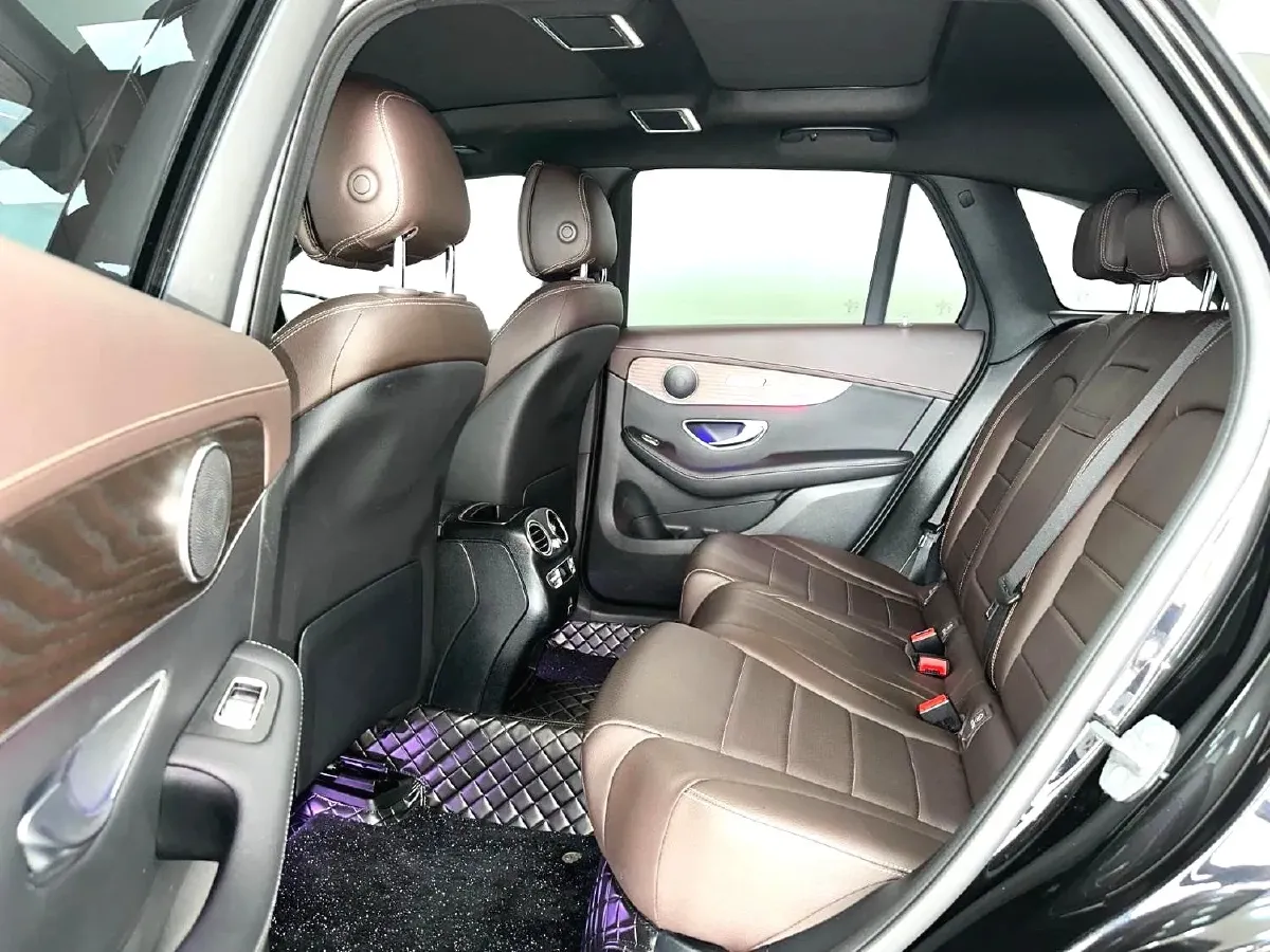 2022 Mercedes-Benz GLC Class 2.0T 258HP L4 9AT,autocango,china used car exporter,china ev exporter,chinese used car exporter,chinese used ev exporter