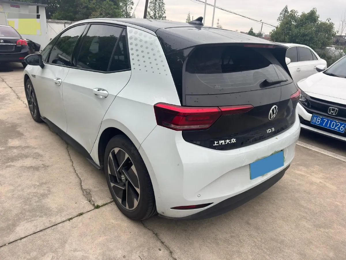 2023 Volkswagen ID.3 BEV 52.8KWH,autocango,china used car exporter,china ev exporter,chinese used car exporter,chinese used ev exporter