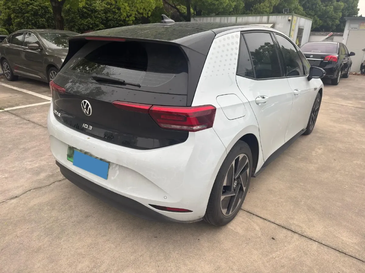 2023 Volkswagen ID.3 BEV 52.8KWH,autocango,china used car exporter,china ev exporter,chinese used car exporter,chinese used ev exporter