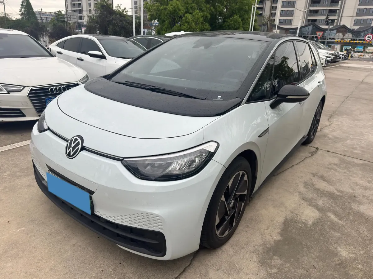 2023 Volkswagen ID.3 BEV 52.8KWH,autocango,china used car exporter,china ev exporter,chinese used car exporter,chinese used ev exporter