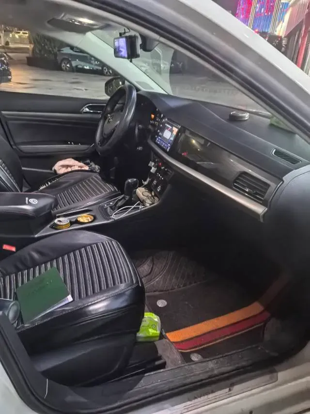 2022 Volkswagen Sagitar 1.2T 116HP L4 7DCT,autocango,china used car exporter,china ev exporter,chinese used car exporter,chinese used ev exporter