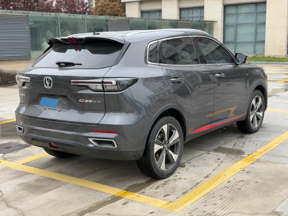 2022 ChangAn CS55 Plus 1.5T 180HP L4 7DCT,autocango,china used car exporter,china ev exporter,chinese used car exporter,chinese used ev exporter