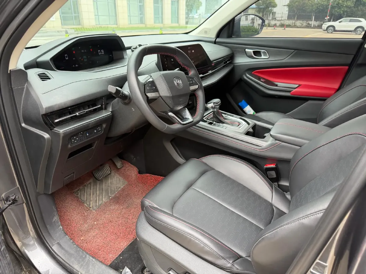 2022 ChangAn CS55 Plus 1.5T 180HP L4 7DCT,autocango,china used car exporter,china ev exporter,chinese used car exporter,chinese used ev exporter