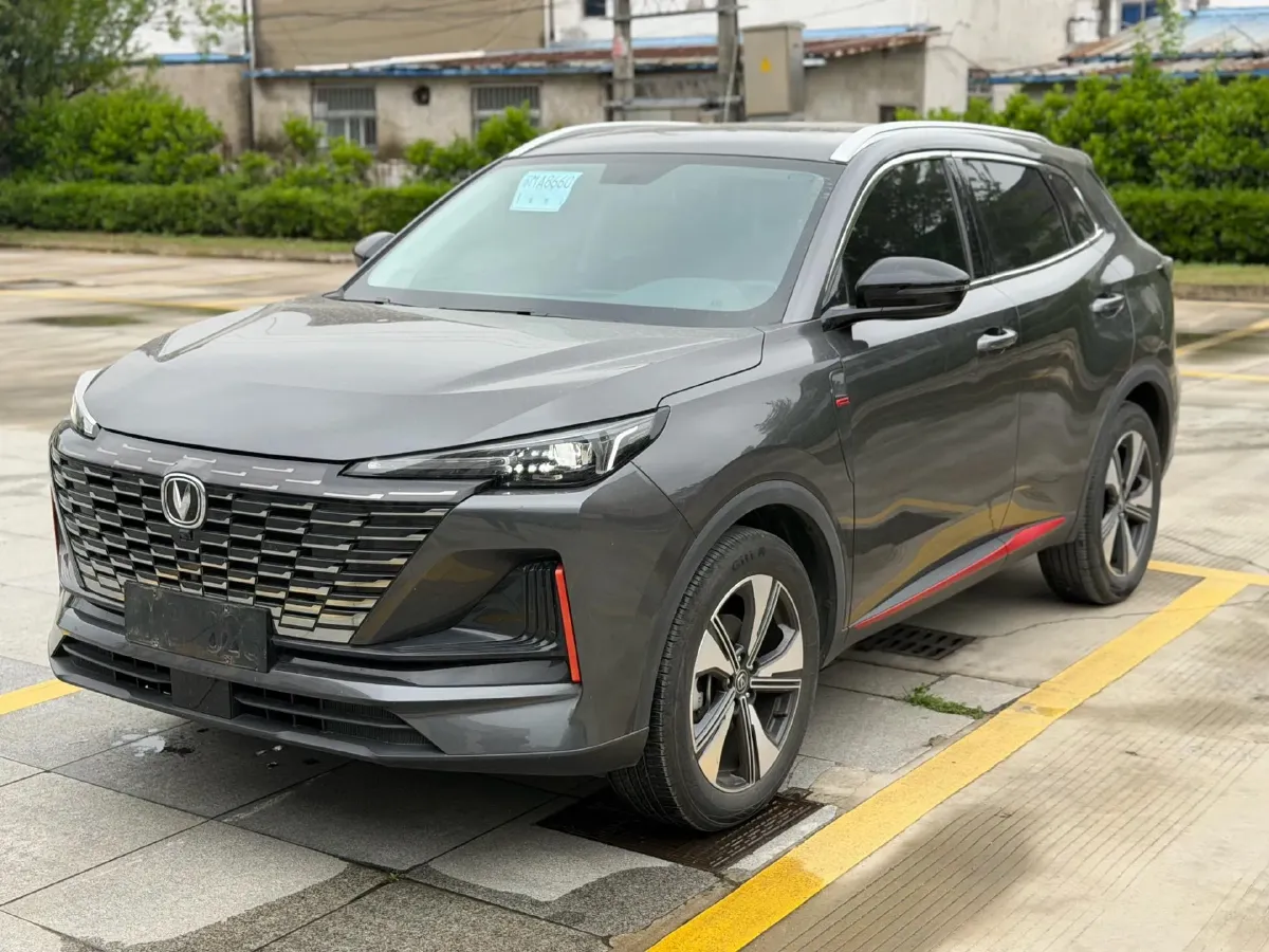 2022 ChangAn CS55 Plus 1.5T 180HP L4 7DCT,autocango,china used car exporter,china ev exporter,chinese used car exporter,chinese used ev exporter