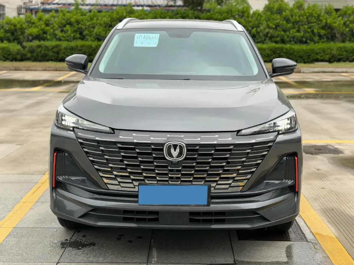 2022 ChangAn CS55 Plus 1.5T 180HP L4 7DCT,autocango,china used car exporter,china ev exporter,chinese used car exporter,chinese used ev exporter