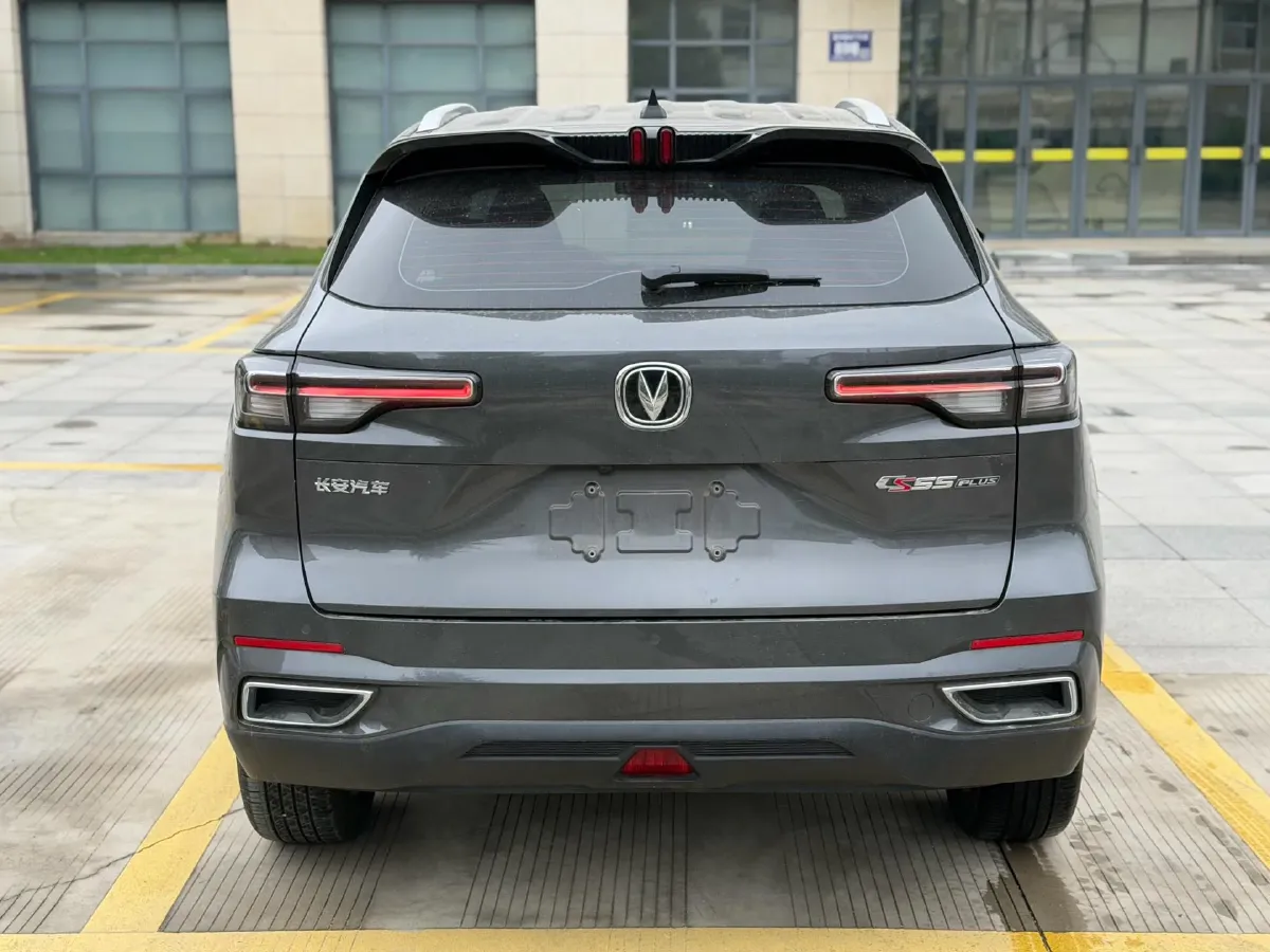 2022 ChangAn CS55 Plus 1.5T 180HP L4 7DCT,autocango,china used car exporter,china ev exporter,chinese used car exporter,chinese used ev exporter