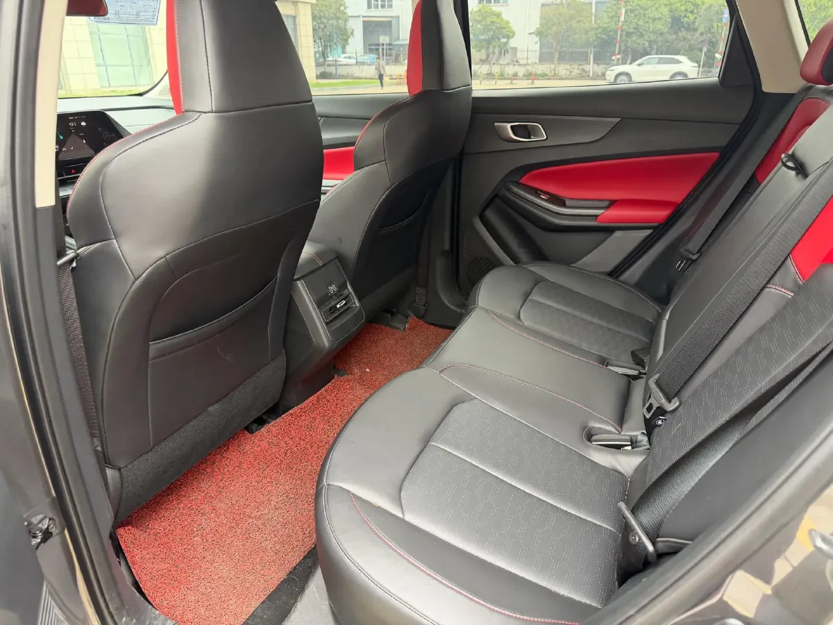 2022 ChangAn CS55 Plus 1.5T 180HP L4 7DCT,autocango,china used car exporter,china ev exporter,chinese used car exporter,chinese used ev exporter