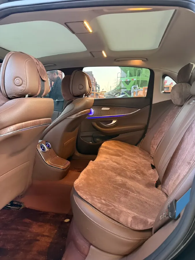 2022 Mercedes-Benz GLC Class 2.0T 258HP L4 9AT,autocango,china used car exporter,china ev exporter,chinese used car exporter,chinese used ev exporter