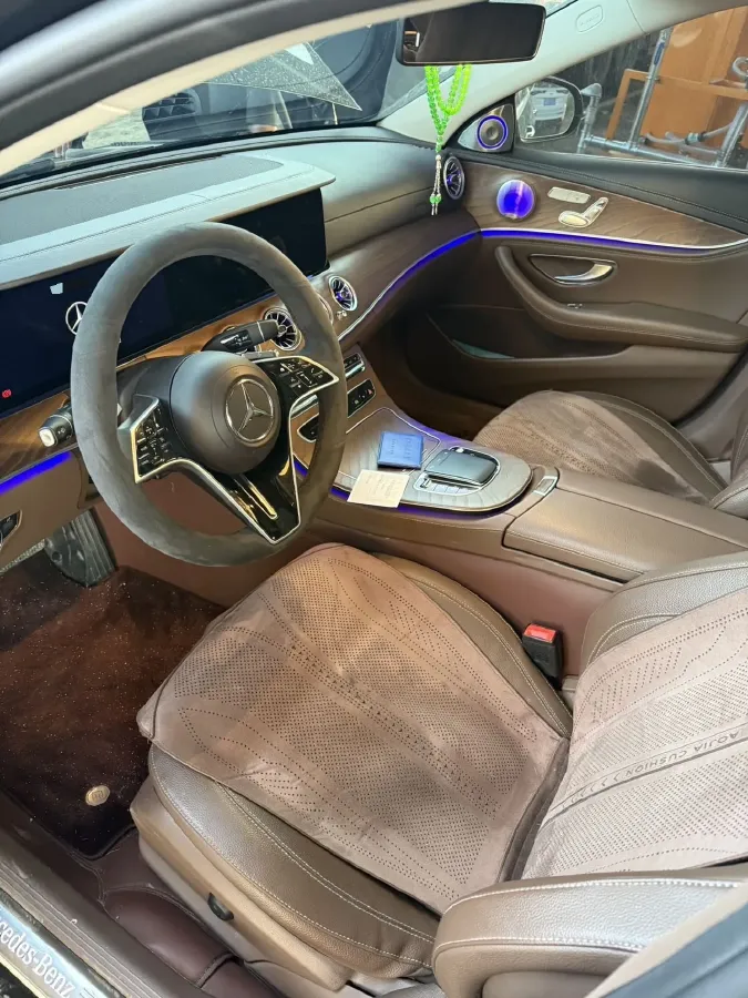 2022 Mercedes-Benz GLC Class 2.0T 258HP L4 9AT,autocango,china used car exporter,china ev exporter,chinese used car exporter,chinese used ev exporter