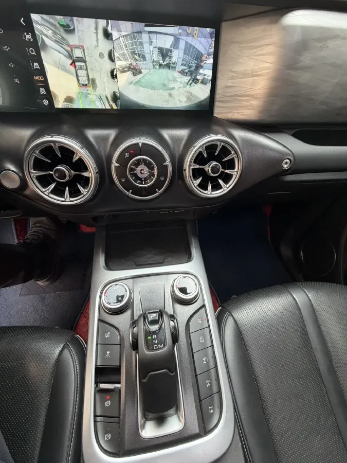 2021 Tank 300 2.0T 227HP L4 8AT,autocango,china used car exporter,china ev exporter,chinese used car exporter,chinese used ev exporter