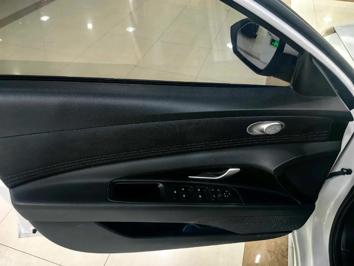 2023 Hyundai Elantra 1.5L 115HP L4 CVT,autocango,china used car exporter,china ev exporter,chinese used car exporter,chinese used ev exporter