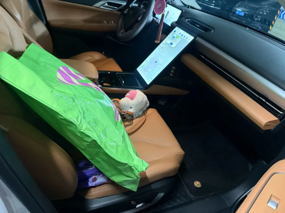 2022 Xpeng P5 BEV 55.9KWH,autocango,china used car exporter,china ev exporter,chinese used car exporter,chinese used ev exporter