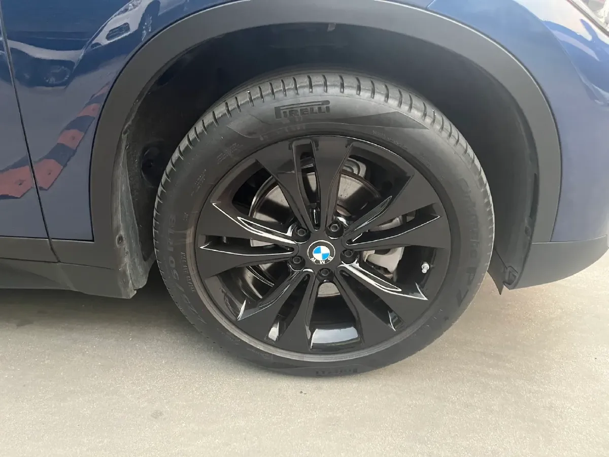 2021 BMW X1 1.5T 140HP L3 7DCT,autocango,china used car exporter,china ev exporter,chinese used car exporter,chinese used ev exporter