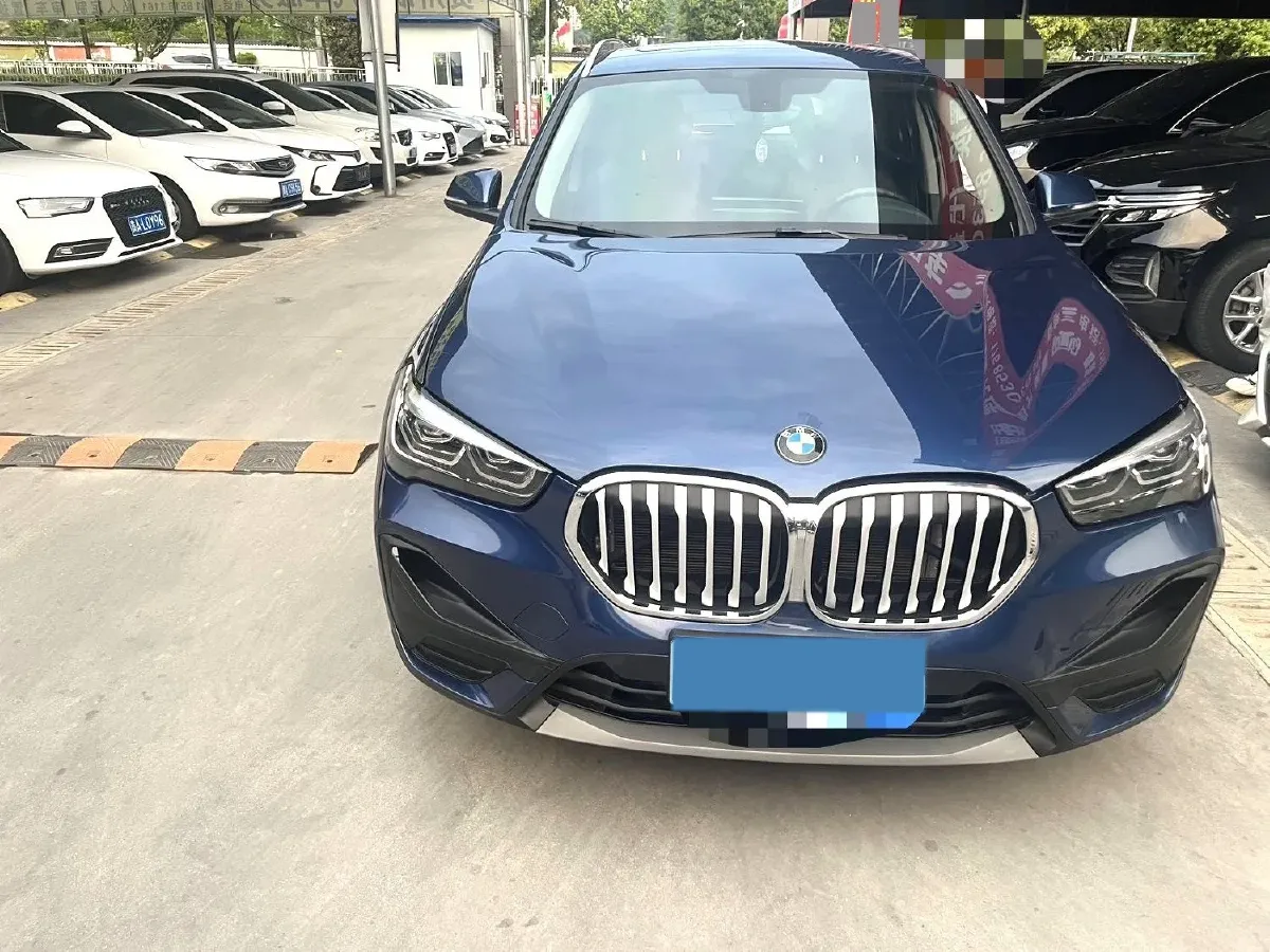 2021 BMW X1 1.5T 140HP L3 7DCT,autocango,china used car exporter,china ev exporter,chinese used car exporter,chinese used ev exporter