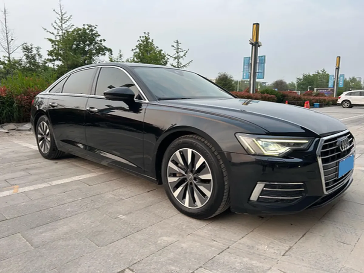 2020 Audi A6L 2.0T 224HP L4 7DCT,autocango,china used car exporter,china ev exporter,chinese used car exporter,chinese used ev exporter
