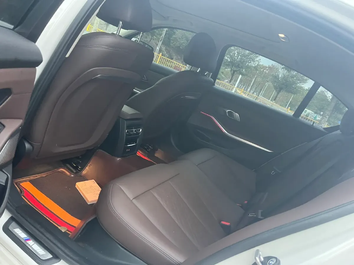 2024 BMW 3 Series 2.0T 184HP L4 8AT,autocango,china used car exporter,china ev exporter,chinese used car exporter,chinese used ev exporter