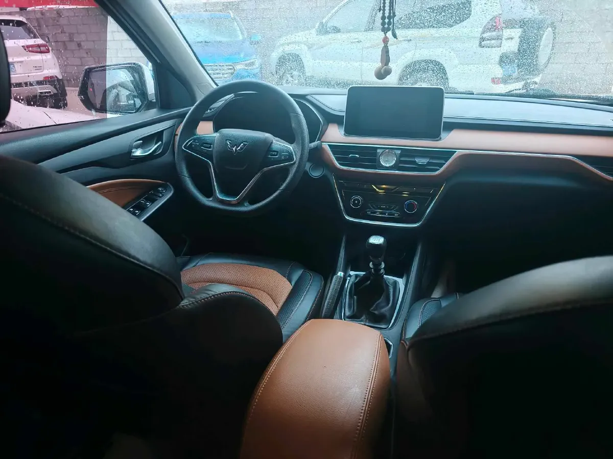 2018 WuLing HongGuang S3 1.5L 112HP L4 6MT,autocango,china used car exporter,china ev exporter,chinese used car exporter,chinese used ev exporter