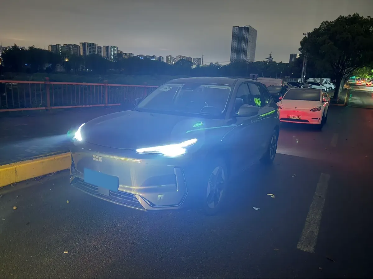 2024 YuanChen Super Van BEV 51KWH,autocango,china used car exporter,china ev exporter,chinese used car exporter,chinese used ev exporter