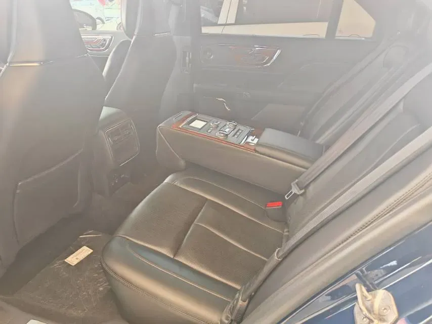 2020 Lincoln Continental 2.0T 241HP L4 6AT,autocango,china used car exporter,china ev exporter,chinese used car exporter,chinese used ev exporter