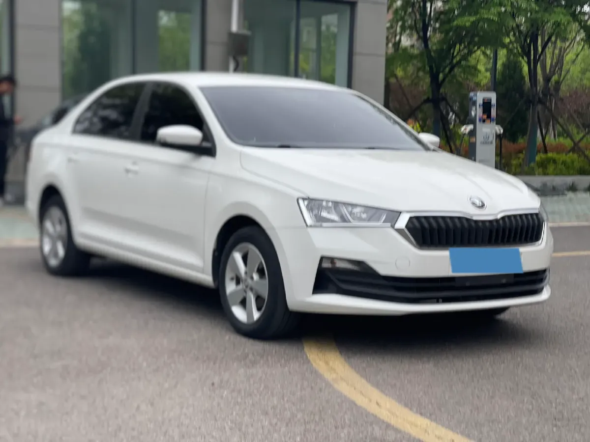2020 DongFeng Aeolus YiXuan 1.5T 150HP L4 6DCT,autocango,china used car exporter,china ev exporter,chinese used car exporter,chinese used ev exporter