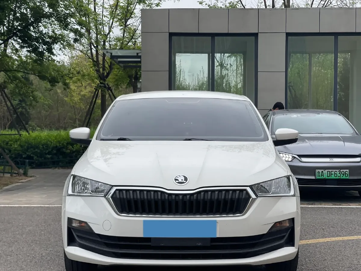 2020 DongFeng Aeolus YiXuan 1.5T 150HP L4 6DCT,autocango,china used car exporter,china ev exporter,chinese used car exporter,chinese used ev exporter