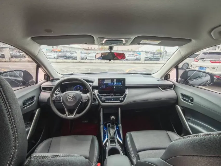 2025 Toyota Corolla 1.2T 116HP L4 CVT,autocango,china used car exporter,china ev exporter,chinese used car exporter,chinese used ev exporter