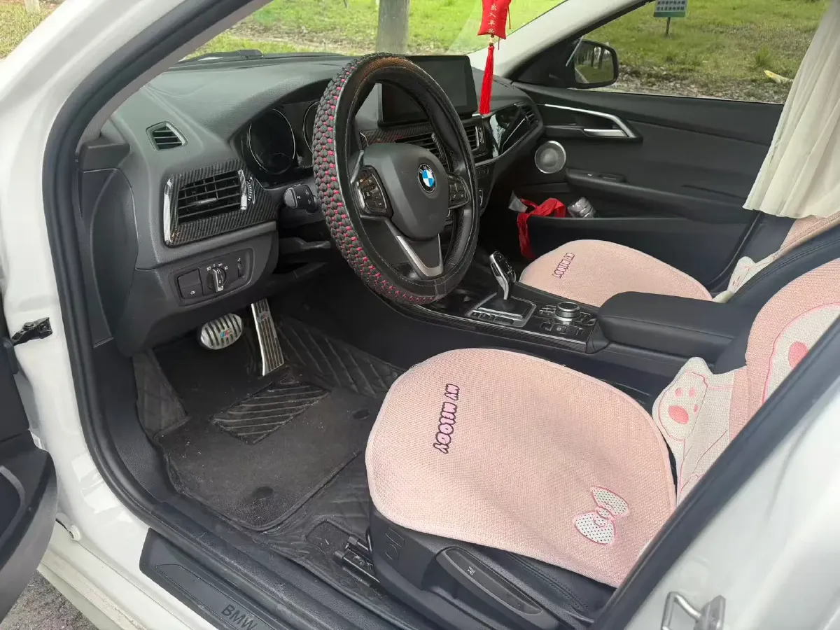 2021 BMW 1 Series 1.5T 140HP L3 7DCT,autocango,china used car exporter,china ev exporter,chinese used car exporter,chinese used ev exporter